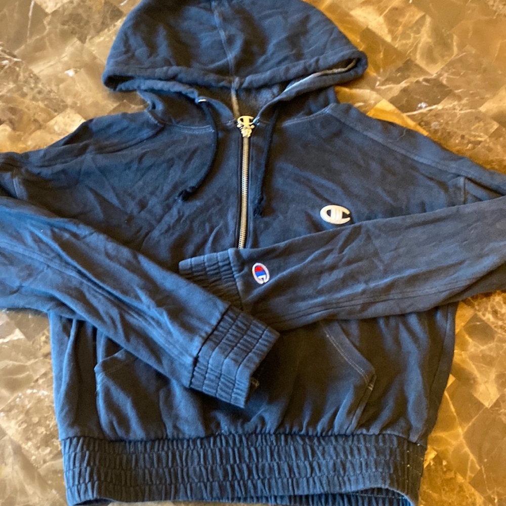 Women’s small dropped hoodie.